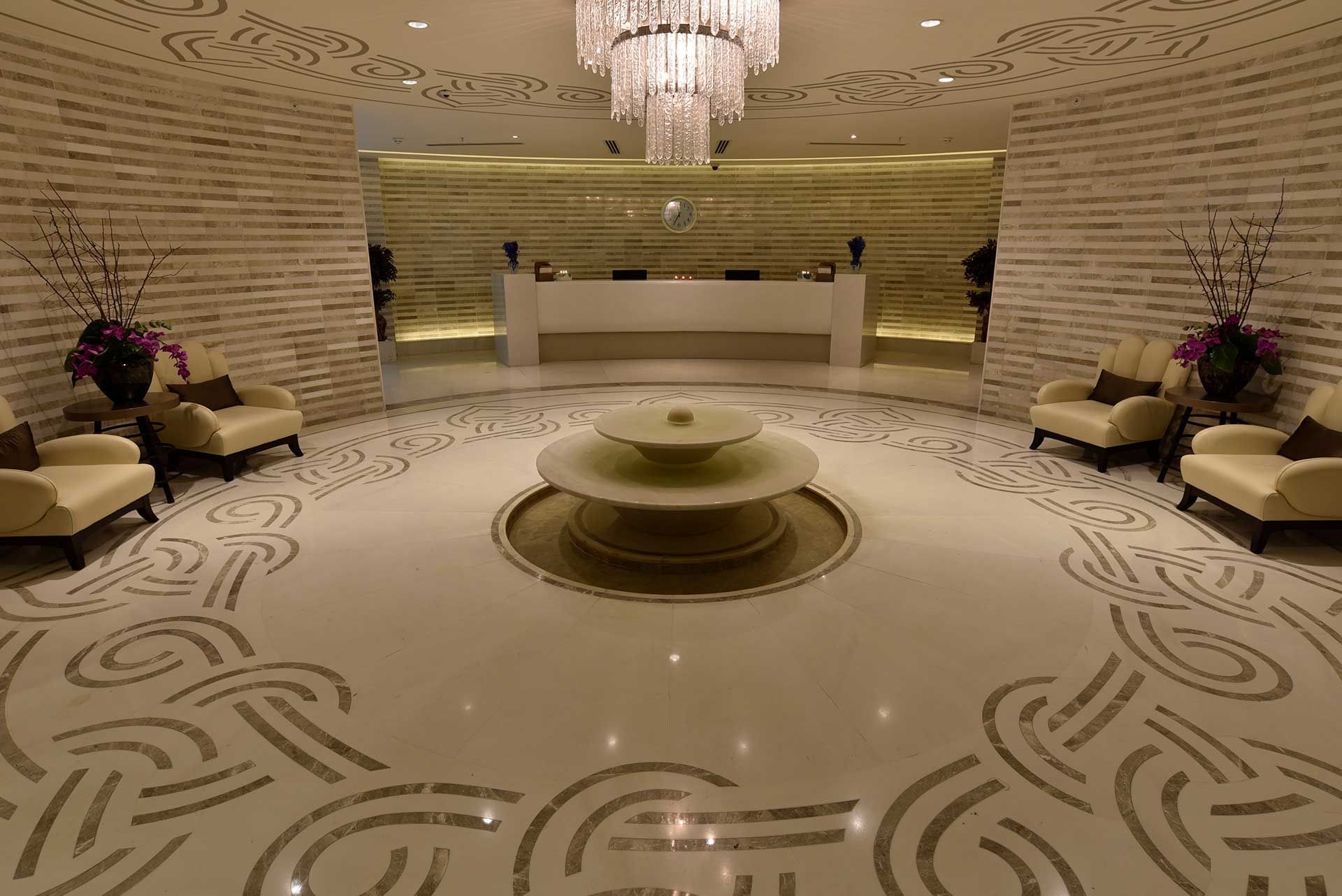 Lobby lounge area of Safira Spa & Fitness at CVK Park Prestige Suites Istanbul